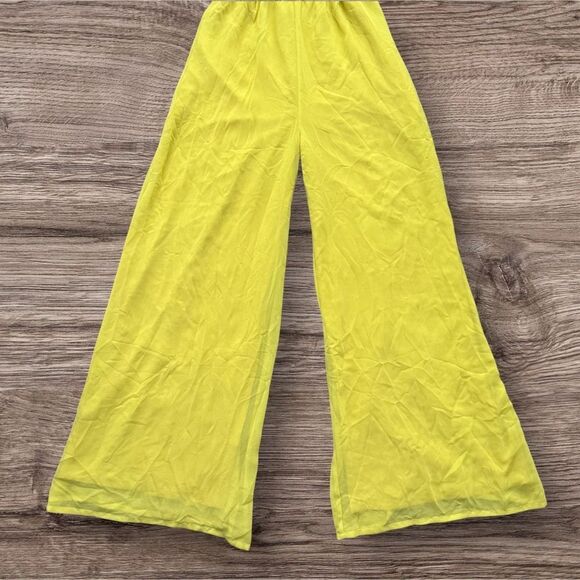 ASOS Bandeau Yellow Sleeveless Wide Leg Jumpsuit Chiffon Ruched Body - Picture 3 of 12